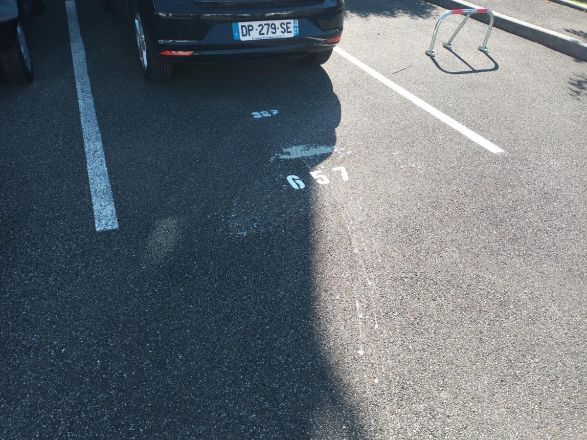 Calme T2 Avec Terrasse A Hendaye, Proche Plage - Fr-1-239-780 Exteriör bild
