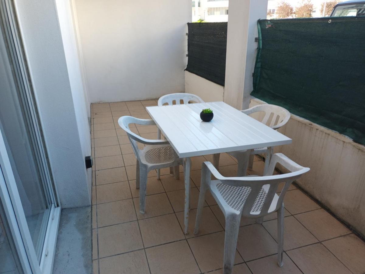 Calme T2 Avec Terrasse A Hendaye, Proche Plage - Fr-1-239-780 Exteriör bild
